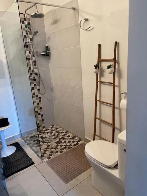 Le 136 Belle Vue Apartamento Le Gosier  Exterior foto
